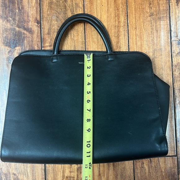Matt n Nat Vegan Leather Computer Bag - Picture 6 of 7